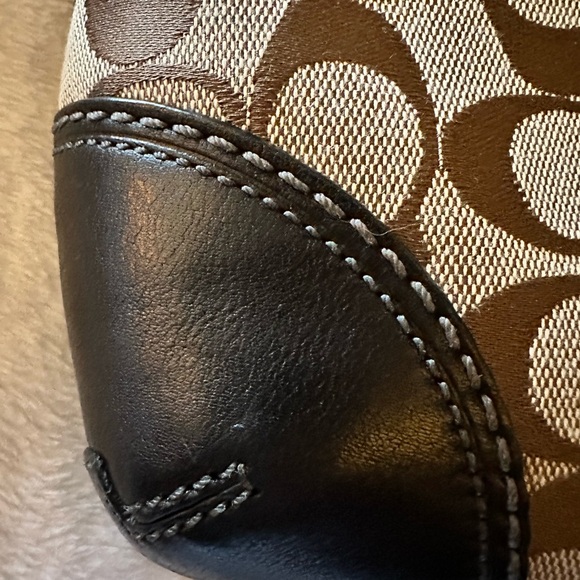 Coach Handbag - Picture 10 of 14